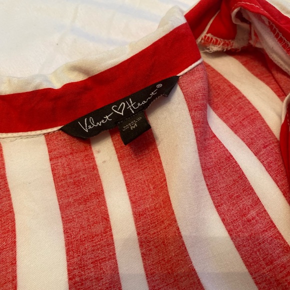 Stripped Blouse - Picture 3 of 4